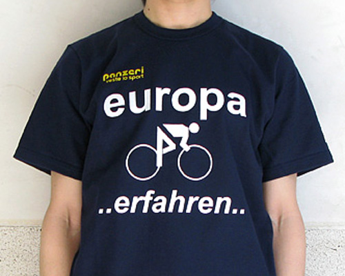 panzeri（パンゼリ）プリントTシャツ 「EUROPE」（ネイビー×ホワイト）