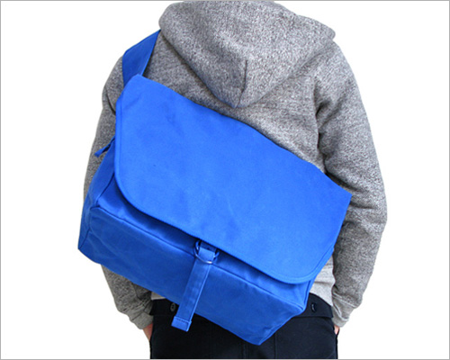 6SHiKi（ロクシキ）『Full』 メッセンジャーバッグ（ウルトラマリン）