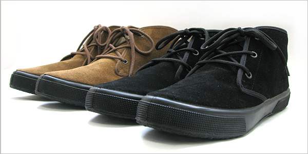 FERN（ファーン）チャッカスニーカー