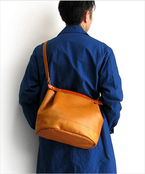 suolo（スオーロ） CROP2 leather