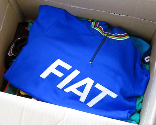 宝の山が入荷。