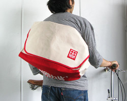 メッセンジャーバッグ Large