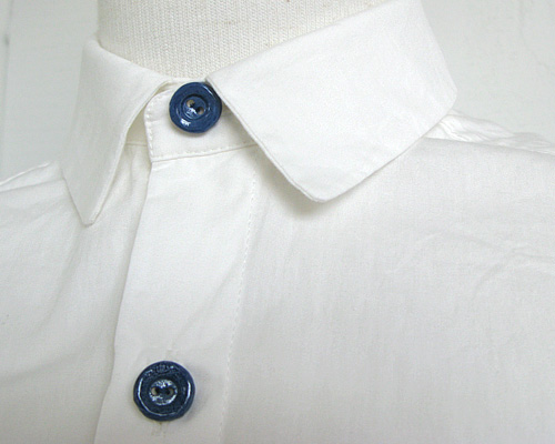 陶器釦のシャツ　～2010AW～