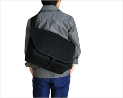 6SHiKi(ロクシキ)『Full』