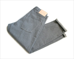 EEL（イール）冬の砂浜デニム（ライトグレー）