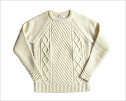 FUJITO（フジト） ケーブルニット セーター（ナチュラル）