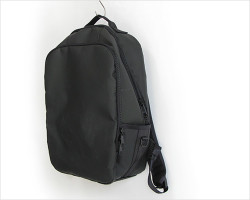 DEFY BAGS(デフィーバッグス)