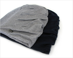 MANIERA（マニエラ）キャッシュウール　3Dビーニー