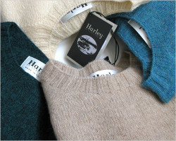 Harley of Scotland(ハーレー オブ スコットランド) シェットランド クルーニット