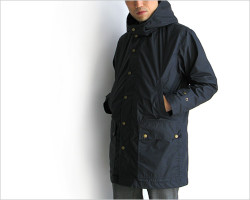 H.F and Weaver(エイチエフ アンド ウィーバー) フーデッドコート(ネイビー)