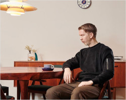 FLISTFIA（フリストフィア）アームジップ プルオーバー