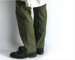 FUJITO（フジト）ライン イージーパンツ