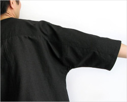 FUJITO（フジト）ヘンリーネックシャツ