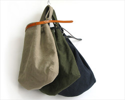 suolo（スオーロ） FEATHER middle