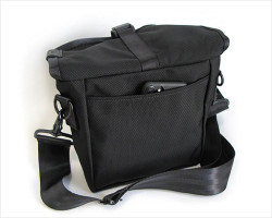 DEFY BAGS（デフィーバッグス）ヴェニュー