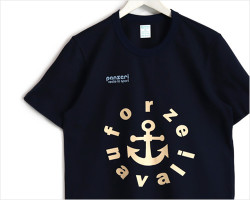 panzeri（パンゼリ）プリントTシャツ 「forze navali」（ネイビー）