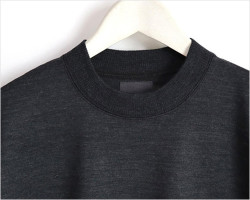 comm. arch.（コム・アーチ）スーパー100'sメリノ クルーネック プルオーバー