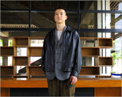 PERS PROJECTS（パース プロジェクト）JENS SHORT BLOUSON “vegan leather”（ブラック）